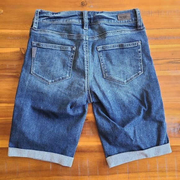 Paige Jax knee shorts - Picture 2 of 11